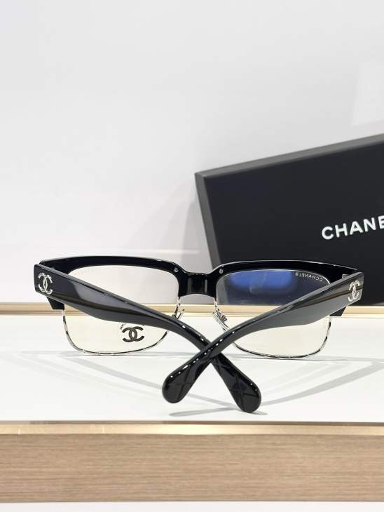 Picture of Chanel Sunglasses _SKUfw77669744fw